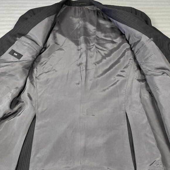 Hugo Boss Suit Mens 46 Long Gray Pinstripe Wool Two Button Jacket Pants 38x32 - Picture 4 of 16